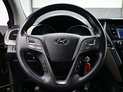 Used 2017 Hyundai Santa Fe Sport image 21