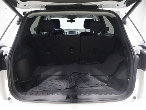 Used 2018 Chevrolet Equinox LT AWD/4WD image 4