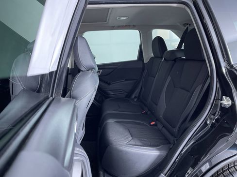 Used 2023 Subaru Forester Premium image 22