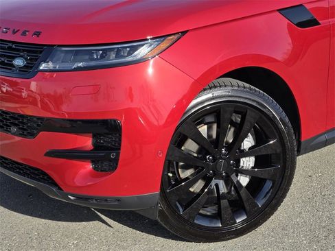New 2026 Land Rover Range Rover Sport SE image 6