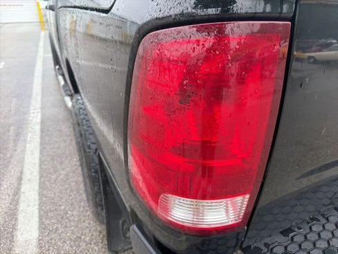 Used 2014 RAM 1500 4x4 Crew Cab w/ Protection Group image 7