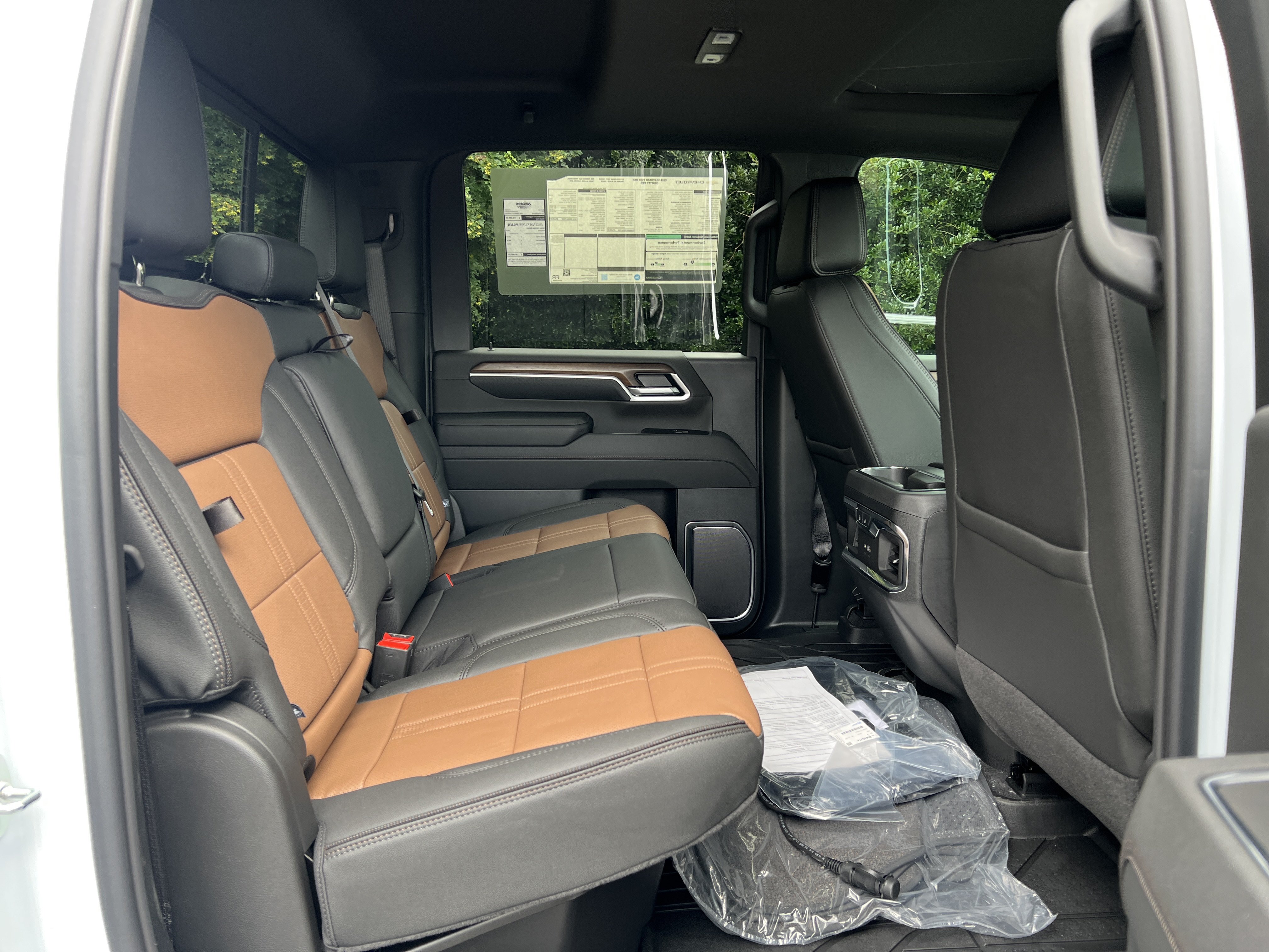 New 2026 Chevrolet Silverado 2500 High Country w/ High Country Premium Package AWD/4WD image 46