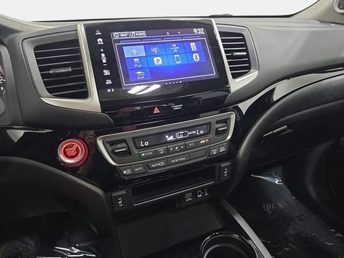 Used 2018 Honda Ridgeline RTL-E image 20