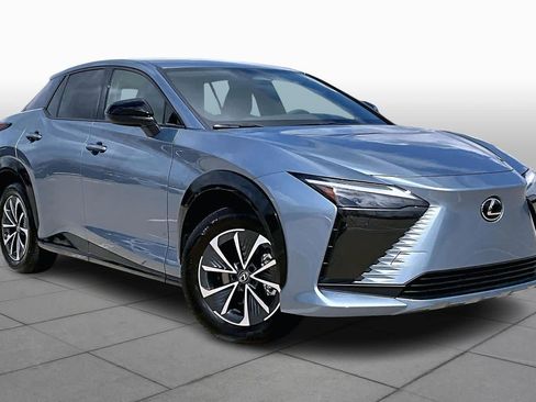 Certified 2025 Lexus RZ 300e RZ 300e w/ Accessory Package (P5) image 2