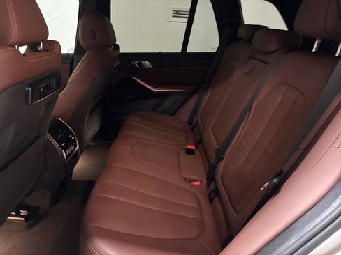 Used 2020 BMW X5 xDrive40i w/ M Sport Package AWD/4WD image 14