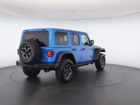 Used 2022 Jeep Wrangler Unlimited Rubicon 4xe w/ Steel Bumper Group image 28
