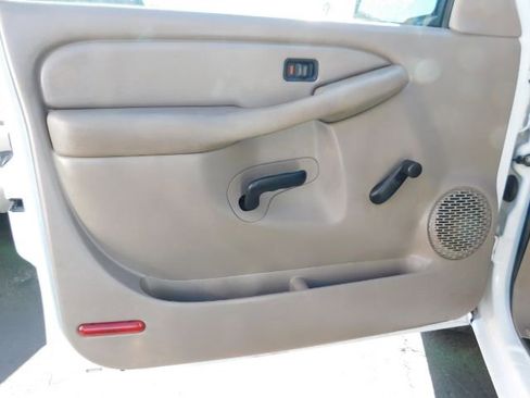 Used 2004 Chevrolet Silverado 1500 2WD Extended Cab image 10