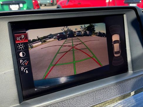 Used 2017 BMW 330i Sedan image 21