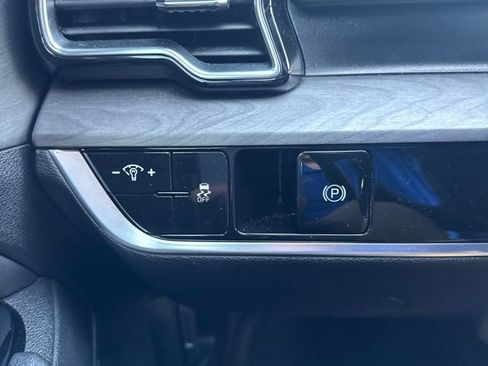 Certified 2024 Kia Sportage X-Line AWD/4WD image 15