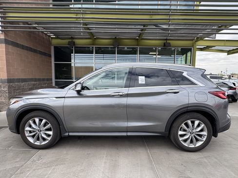 Used 2022 INFINITI QX50 Essential image 7