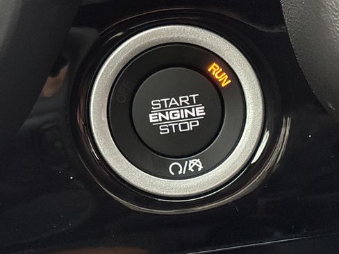 Certified 2026 RAM 1500 Laramie image 32