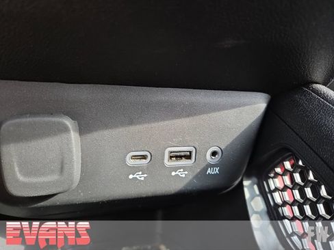 Used 2022 Chevrolet TrailBlazer RS AWD/4WD image 10