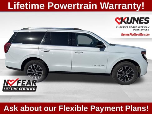 Used 2025 Ford Expedition Platinum AWD/4WD image 3