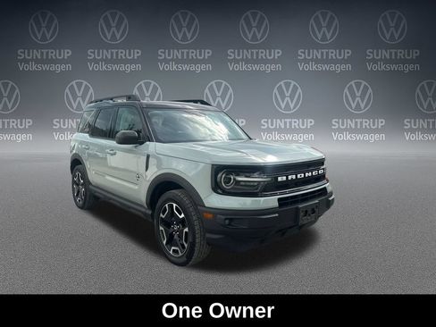Used 2022 Ford Bronco Sport Outer Banks w/ Tech Package AWD/4WD image 9
