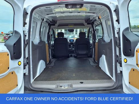 Used 2023 Ford Transit Connect XL FWD image 17