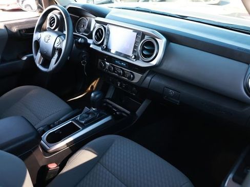 Used 2022 Toyota Tacoma SR5 image 19