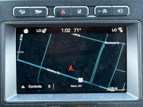 Used 2019 Ford Expedition Limited w/ Equipment Group 303A AWD/4WD image 25