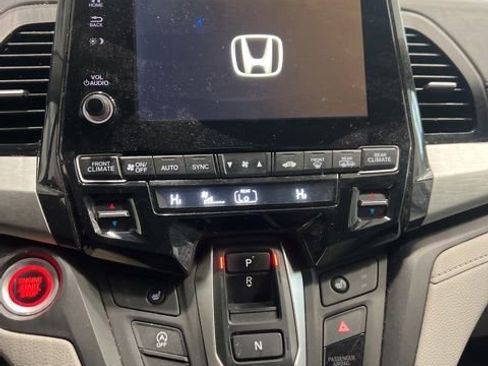 Used 2021 Honda Odyssey EX image 13