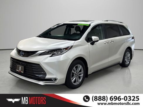Used 2023 Toyota Sienna Limited AWD/4WD image 1