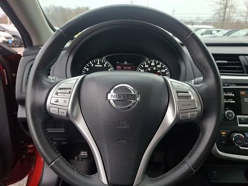 Used 2016 Nissan Altima 2.5 SV image 18
