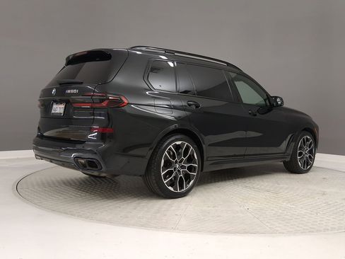 Certified 2024 BMW X7 M60i w/ Executive Package image 7