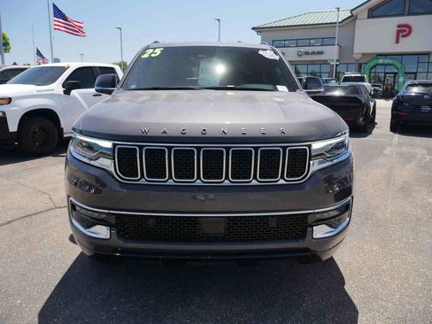 Certified 2023 Jeep Wagoneer L 4WD image 3