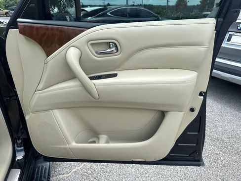 Used 2019 INFINITI QX80 Luxe w/ 22" Wheel Package RWD image 14