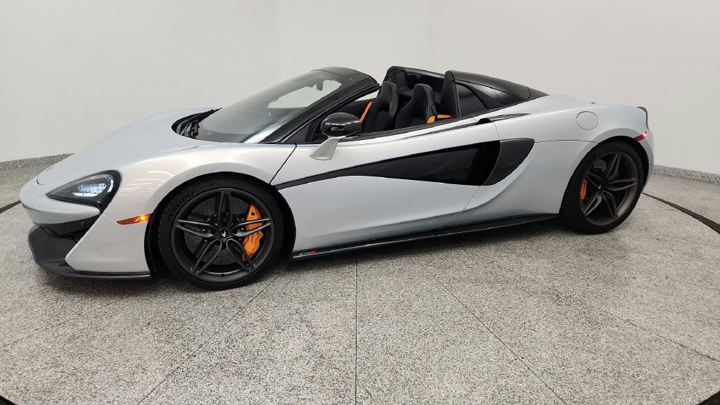 Used 2019 McLaren 570S Spider RWD image 42