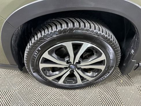Used 2022 Subaru Forester Limited image 10