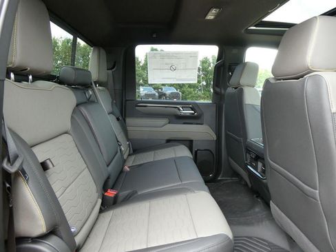 New 2026 Chevrolet Silverado 2500 ZR2 w/ ZR2 Bison Edition AWD/4WD image 13