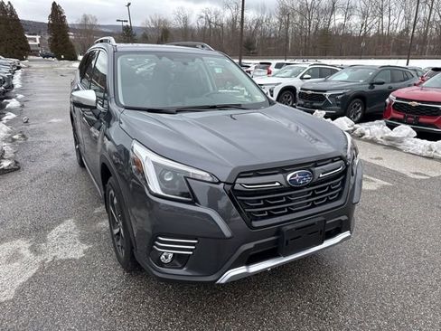 Used 2024 Subaru Forester Touring image 8