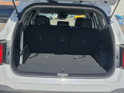 New 2026 Kia Sorento S image 14