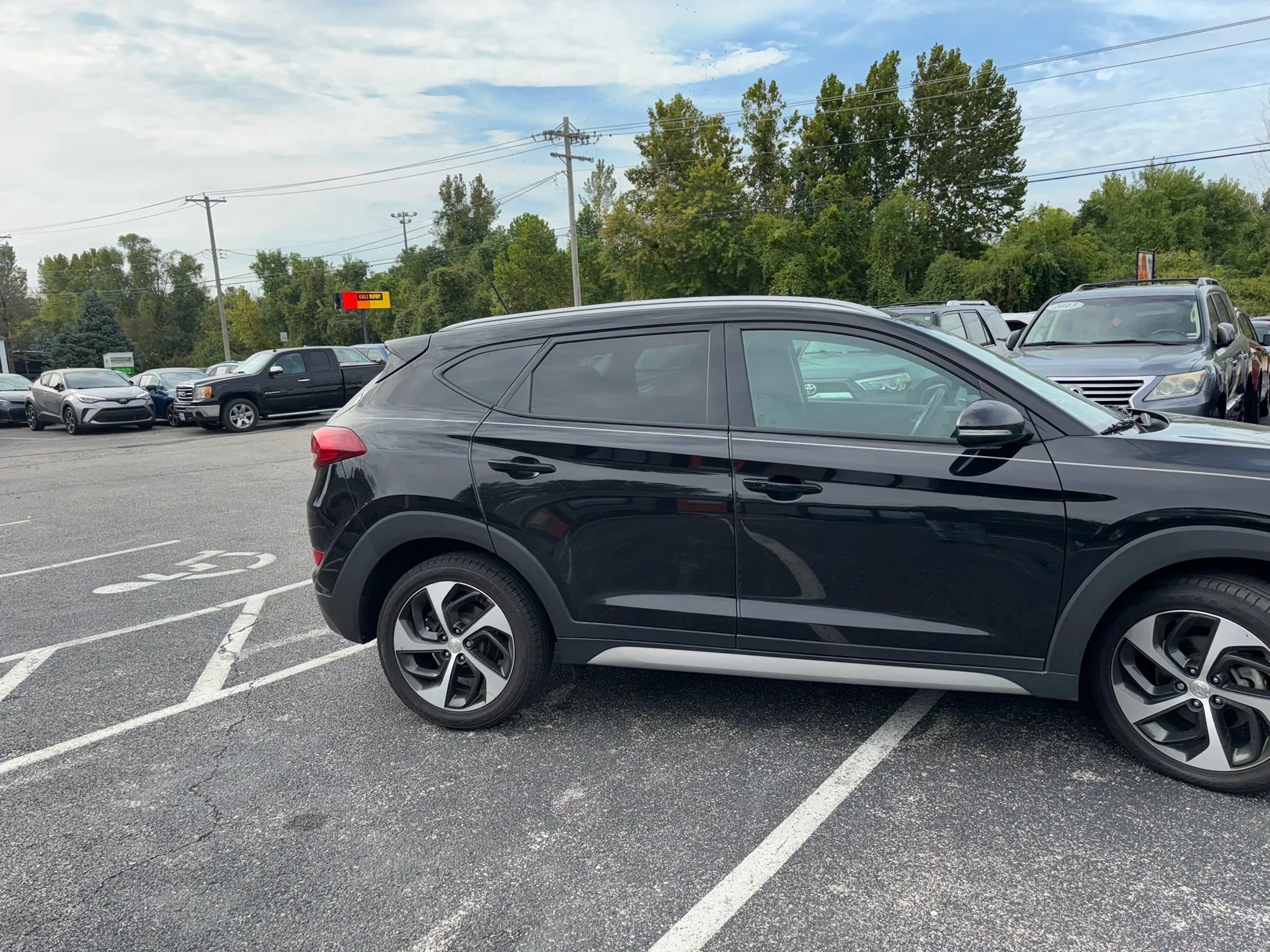 Used 2017 Hyundai Tucson Sport FWD image 12
