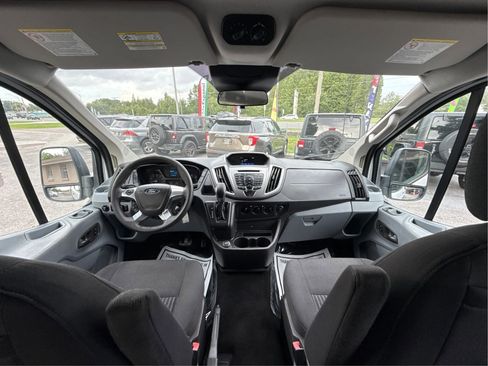 Used 2018 Ford Transit 350 XLT RWD image 25