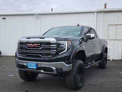 Used 2025 GMC Sierra 1500 SLT