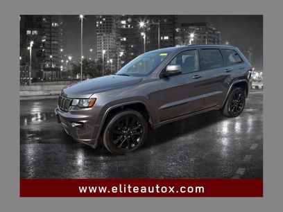 Used 2018 Jeep Grand Cherokee Altitude