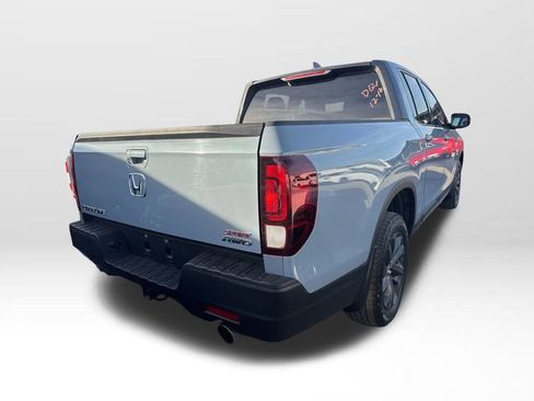 Used 2023 Honda Ridgeline Sport image 3