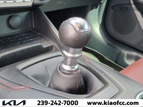 Used 2024 Ford Mustang GT Premium RWD image 27