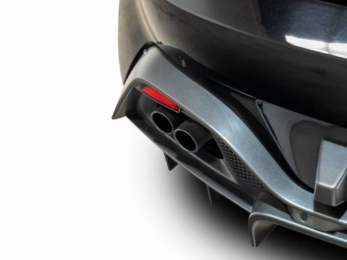 Used 2020 Aston Martin V8 Vantage Coupe image 16