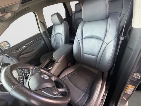 Used 2019 Buick Enclave Premium AWD/4WD image 11