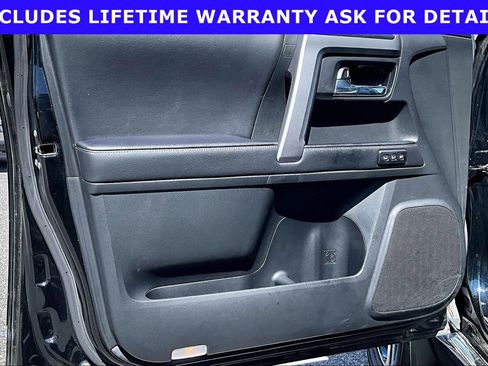 Used 2022 Toyota 4Runner Limited AWD/4WD image 20