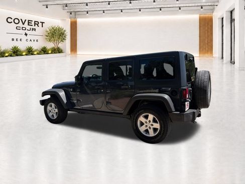 Used 2017 Jeep Wrangler Unlimited Sport w/ Quick Order Package 24S AWD/4WD image 8