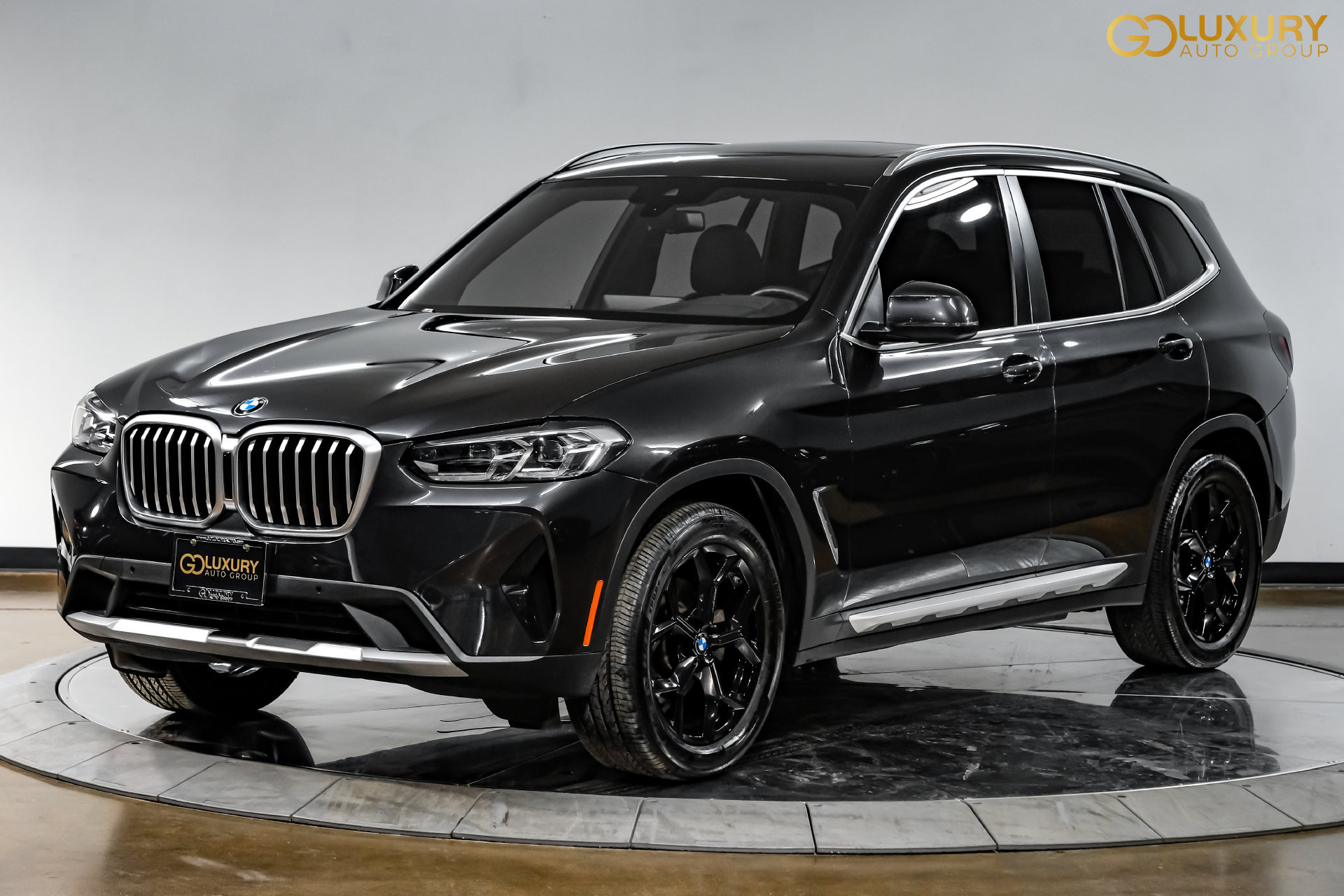 Used 2024 BMW X3 xDrive30i w/ Premium Package AWD/4WD image 8