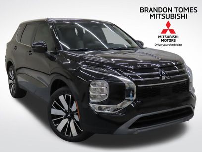New 2025 Mitsubishi Outlander SE