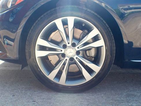 Used 2015 Mercedes-Benz C 300 4MATIC Sedan image 57