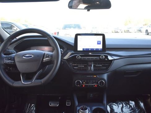 Used 2023 Ford Escape ST-Line AWD/4WD image 36