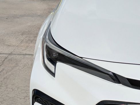 Used 2023 Toyota Corolla SE image 7