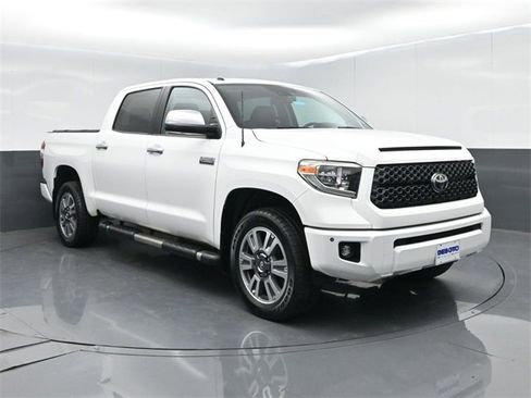 Used 2019 Toyota Tundra Platinum image 1