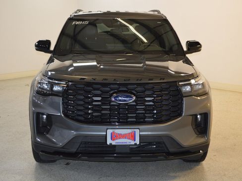 Used 2026 Ford Explorer ST-Line AWD/4WD image 8