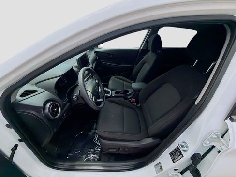 Used 2023 Hyundai Kona SEL w/ Cargo Package FWD image 16